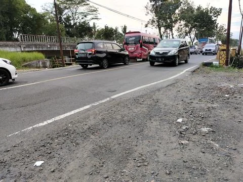 Central Java, Indonesia, March 23, 2026: Return travel flow after Eid al-Fitr  Photos