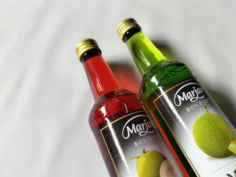 Central Java, Indonesia, March 23, 2026: Popular Indonesian syrup, Marjan  Stock-Fotos