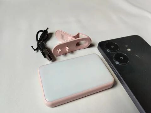 Central Java, Indonesia, March 23, 2026: Portable mini light for video and photo Foto stock