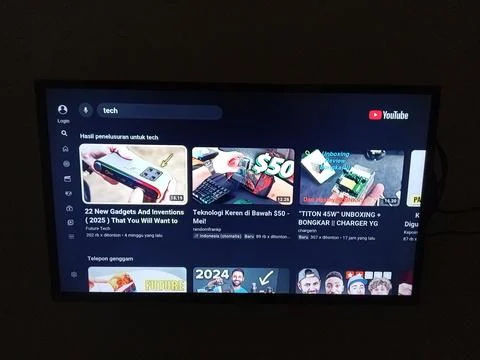 Central Java Indonesia May 5, 2025: YouTube application on smart TV. Stock-Fotos