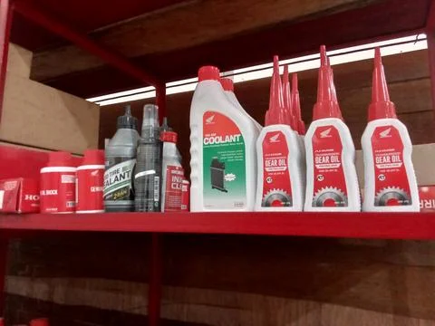 Central Java Indonesia November 17 2023: oil bottles on a motorbike repair shop  Foto stock