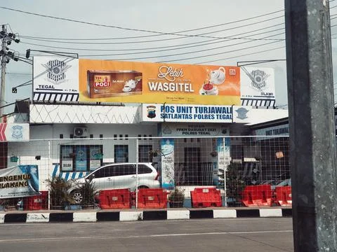 Central Java, Indonesia in November 2022. Police Station Turjawali Unit of .. Foto stock