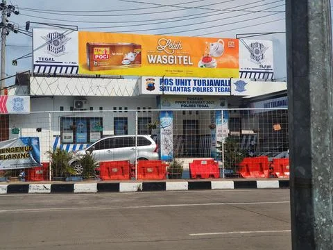 Central Java, Indonesia in November 2022. Police Station Turjawali Unit of .. Foto stock