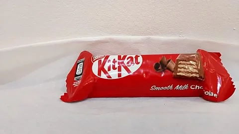 Central Java Indonesia November 25, 2025: Kit Kat is a chocolate bar, Snack. Video stock 323206110