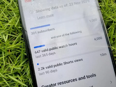 Central Java Indonesia November 27, 2025: channel analytics view in the YouTube  写真素材