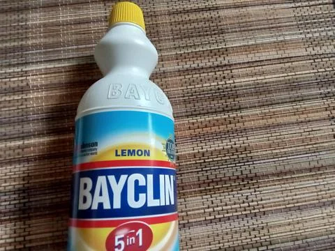 Central Java Indonesia, October 20, 2022: whitening bayclin with an interesting Foto stock