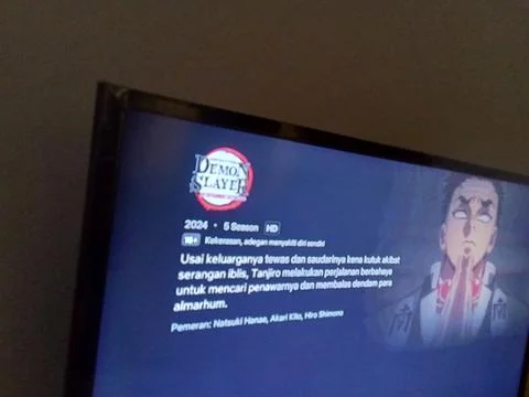 Central Java Indonesia Sept 28, 2025: Demon slayer anime on Netflix streamin Фото