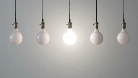 The central lamp lights up Видео 194659391