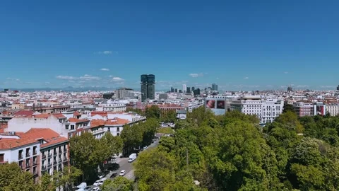 Central Madrid Rooftop Skyline Stock Footage 336638548