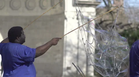 Central Park Bubble Guy 2 Video stock 22519938