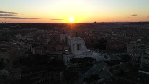 Central Rome Cityscape at Sunset, Wide Aerial View Stockbeeldmateriaal 194055898