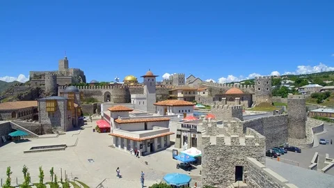 Central square and parking in the lower part of the fortress Rabat 스톡 동영상 95248865