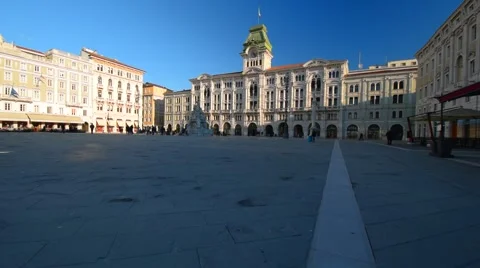 Central square of Trieste Video stock 60933217