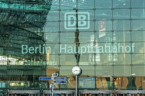 Central Train Station in Berlin, DE. Berlin  Hauptbahnhof Stock Photos