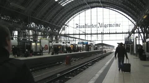Central Train Station in Frankfurt Stockbeeldmateriaal 12123448