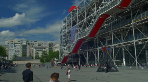 Centre Pompidou pan sunshine Video stock 41462347