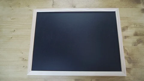 CEO Salary decreasing 库存影片 127764845