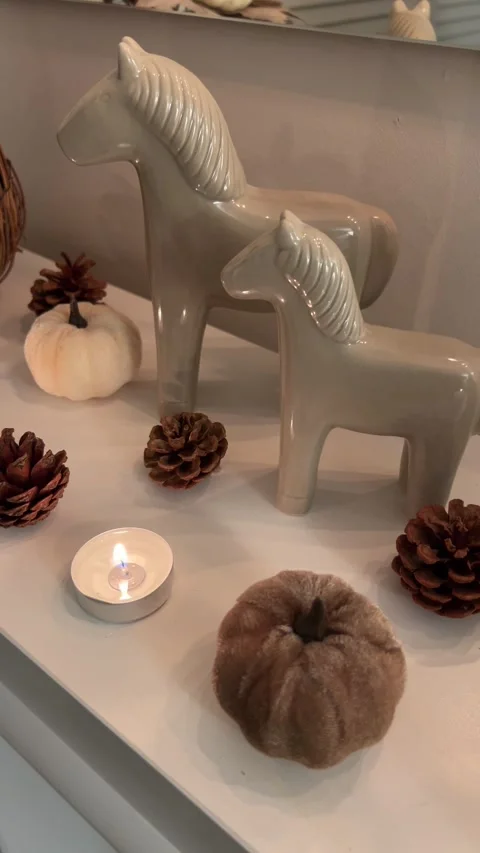 Ceramic Horses Autumn Decor Burning Tea Light Fireplace Mantel 9:16 库存影片 344763816