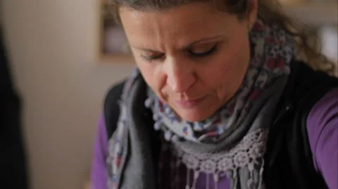 Ceramic maker selecting color samples close-up Stockbeeldmateriaal 61951639