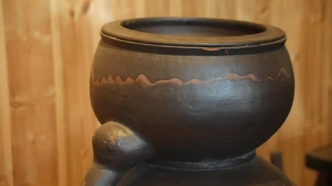 Ceramic pot on wooden background Stock-Footage 306040531