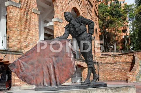 Cesar Rincon statue Stock Photos