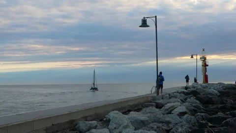 Cesenatico molo walking Video stock 132048987