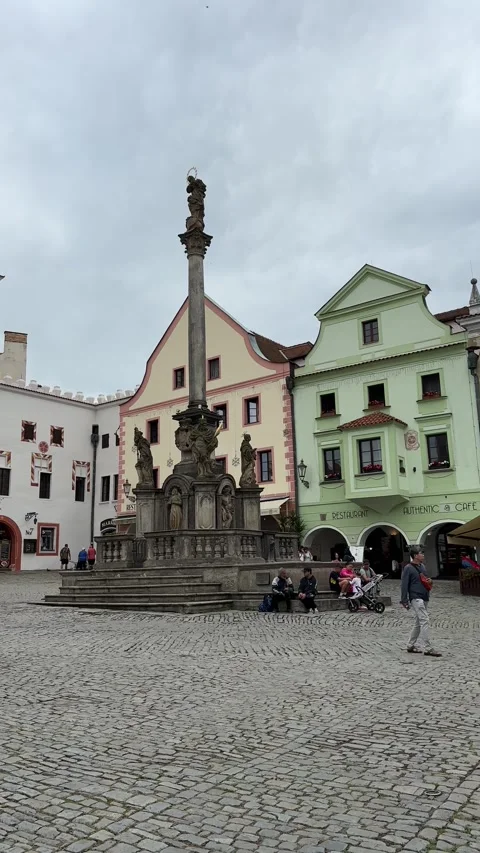 Cesky Krumlov, Czech Republic, walking medieval streets Vidéo 280259122