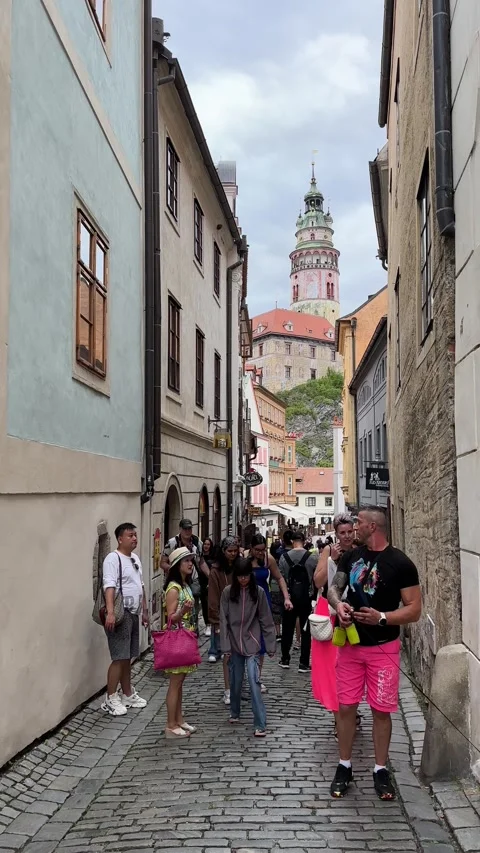 Cesky Krumlov, Czech Republic, walking medieval streets Vidéo 280259130