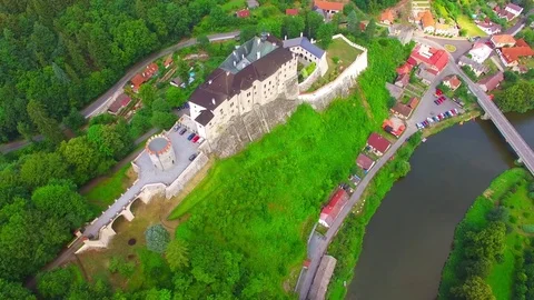 The Cesky Sternberk castle. 스톡 동영상 72020921