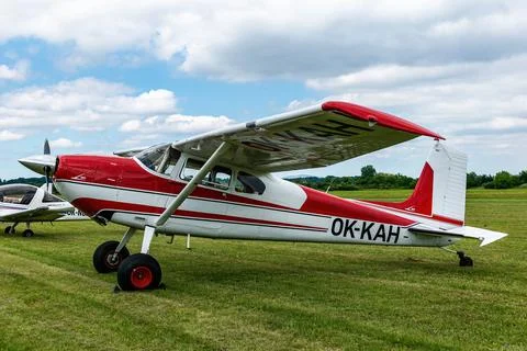 Cessna 180 - Skywagon, light recteation aircraft 스톡 사진