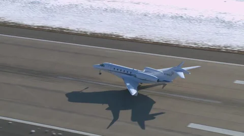 Cessna Citation X Take Off 動画素材 67962010