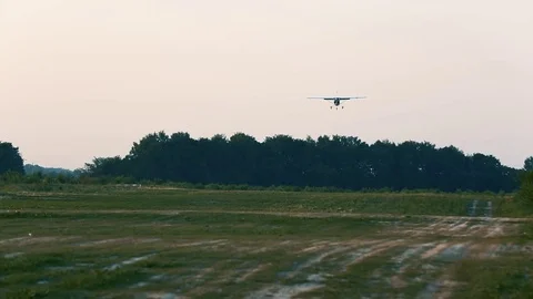 Cessna plane landing Stock Footage 80308912