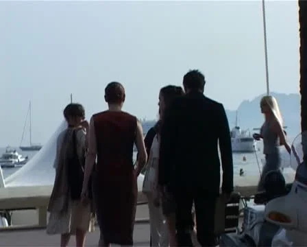 CFF Tilda Swinton walking1 Stock Footage
