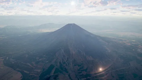 CGI Flying over Giant Mountain Vidéo 251012008