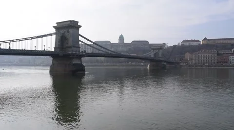 Chain Bridge &amp; Buda Castle, Budapest, Hungary Stock Footage 47701058