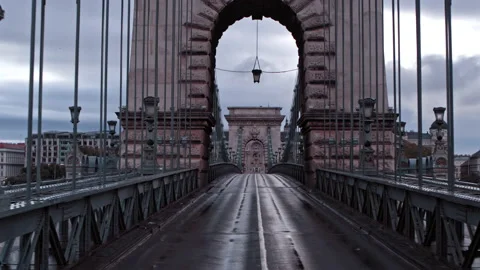Chain Bridge at Budapest Video stock 131378183