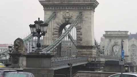 Chain Bridge in Budapest in poor condition before renovation. Stock Footage 148432720