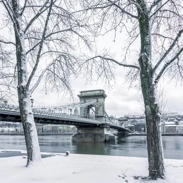 Chain bridge on the Danube river in Budapest, Hungary, in winter Stock Photos