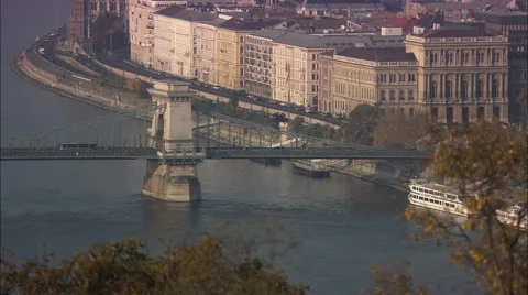 Chain Bridge over the Danube in Budapest Stock Footage 59334745