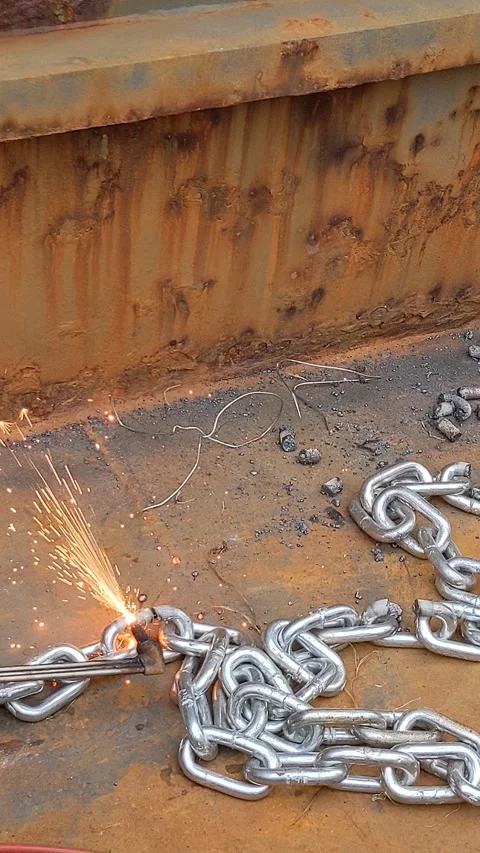 Chain cutting work on ship Video stock 287389520