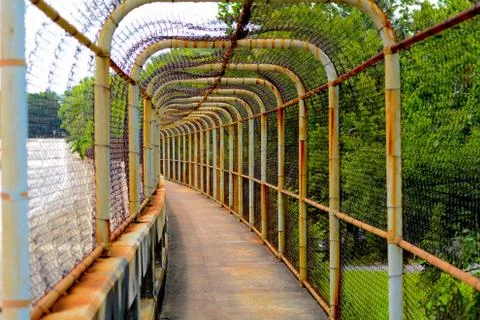 Chain Link Walkway Foto stock
