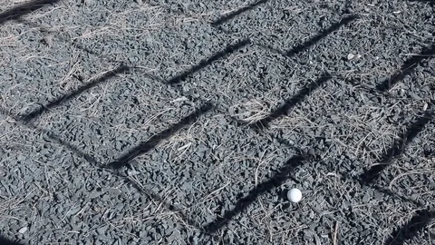 Chain is shaking 動画素材 90433800