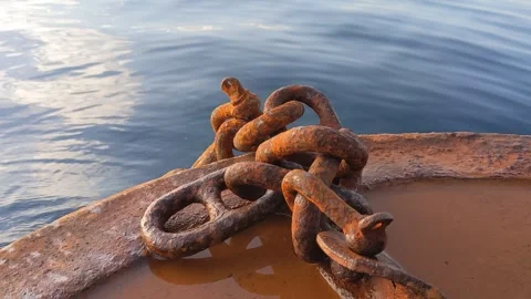 Chains and the swaying of the waves in the sea Stock Footage 292461133