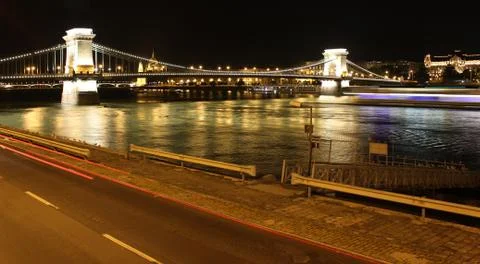 Chains Bridge at Night Budapest Foto stock
