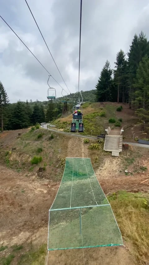 Chairlift ride in Rotorua Vídeo Stock 344122838