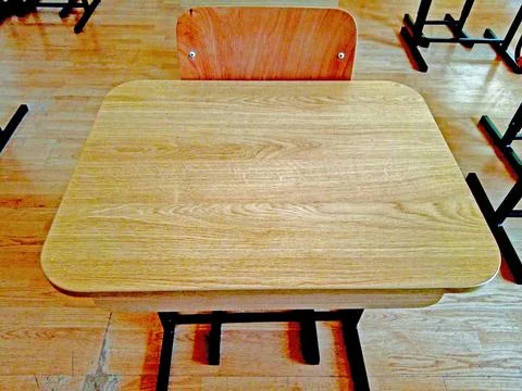 Chairs and table at school Фото