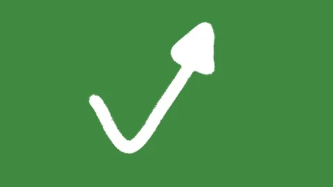 Chalk check mark arrow isolated on green screen background Video stock 335550596
