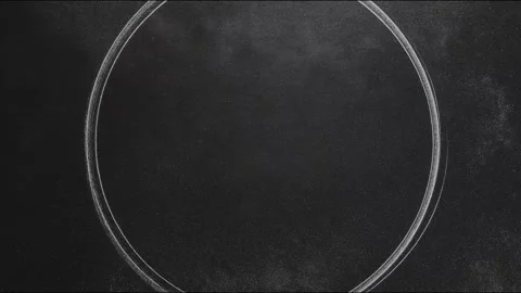 Chalk circle hand drawn chalkboard decorative border for copy space text ov.. Видео 339791725