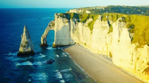 Chalk cliffs at Cote d'Albatre. Etretat, France, Normandy, time lapse, 4k Видео 113862760