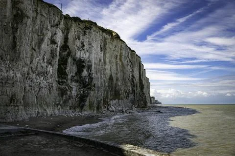 The chalk cliffs of etretat Stock Photos
